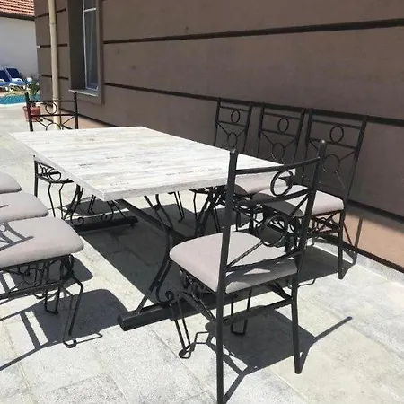 Appartement за гости деница *